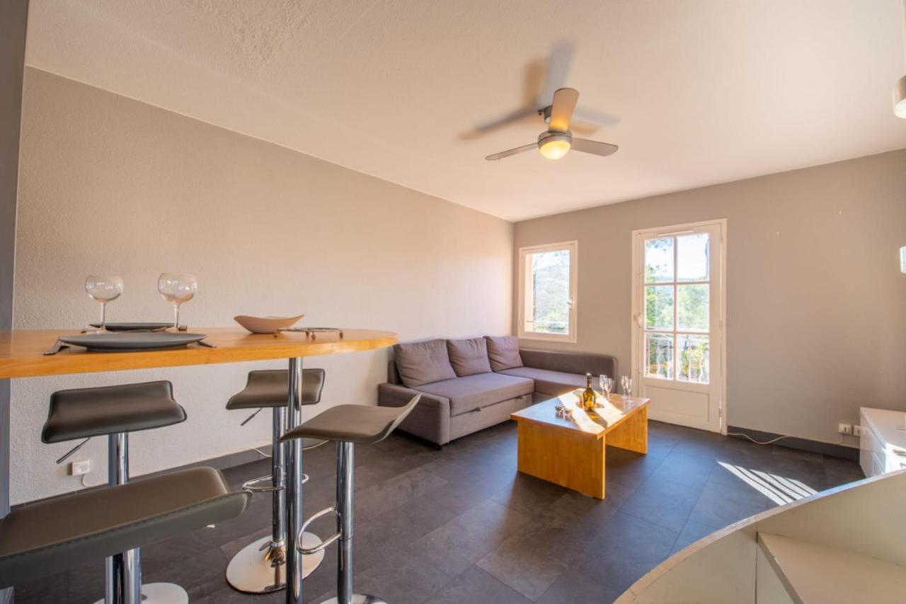 Nice Apt Near Bouillabaisse Beach Apartment แซ็ง-ทรอเป ภายนอก รูปภาพ